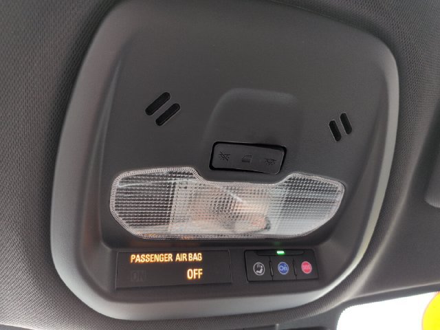 Used 2025 Chevrolet Trax RS w/ Driver Confidence Package FWD image 41
