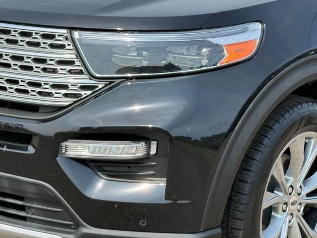Certified 2022 Ford Explorer Limited w/ Equipment Group 301A AWD/4WD image 14