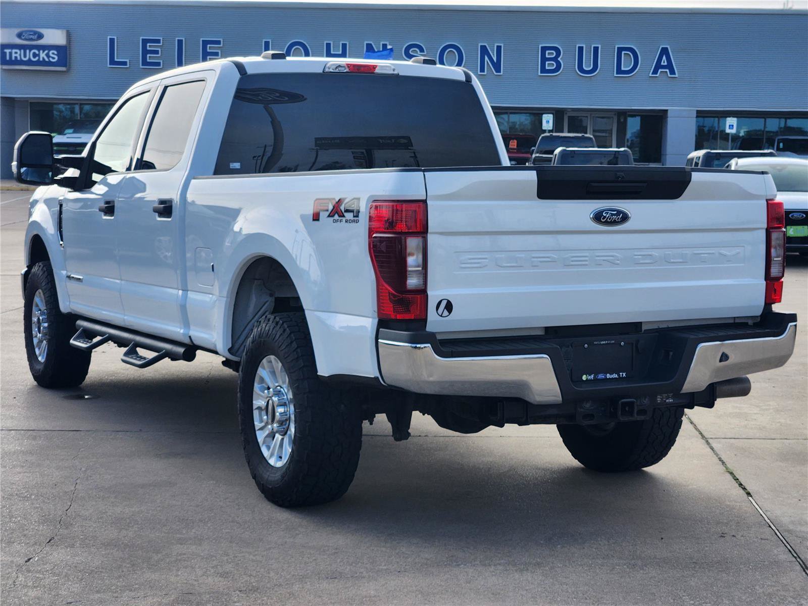 Certified 2022 Ford F250 XLT w/ FX4 Off-Road Package AWD/4WD image 5