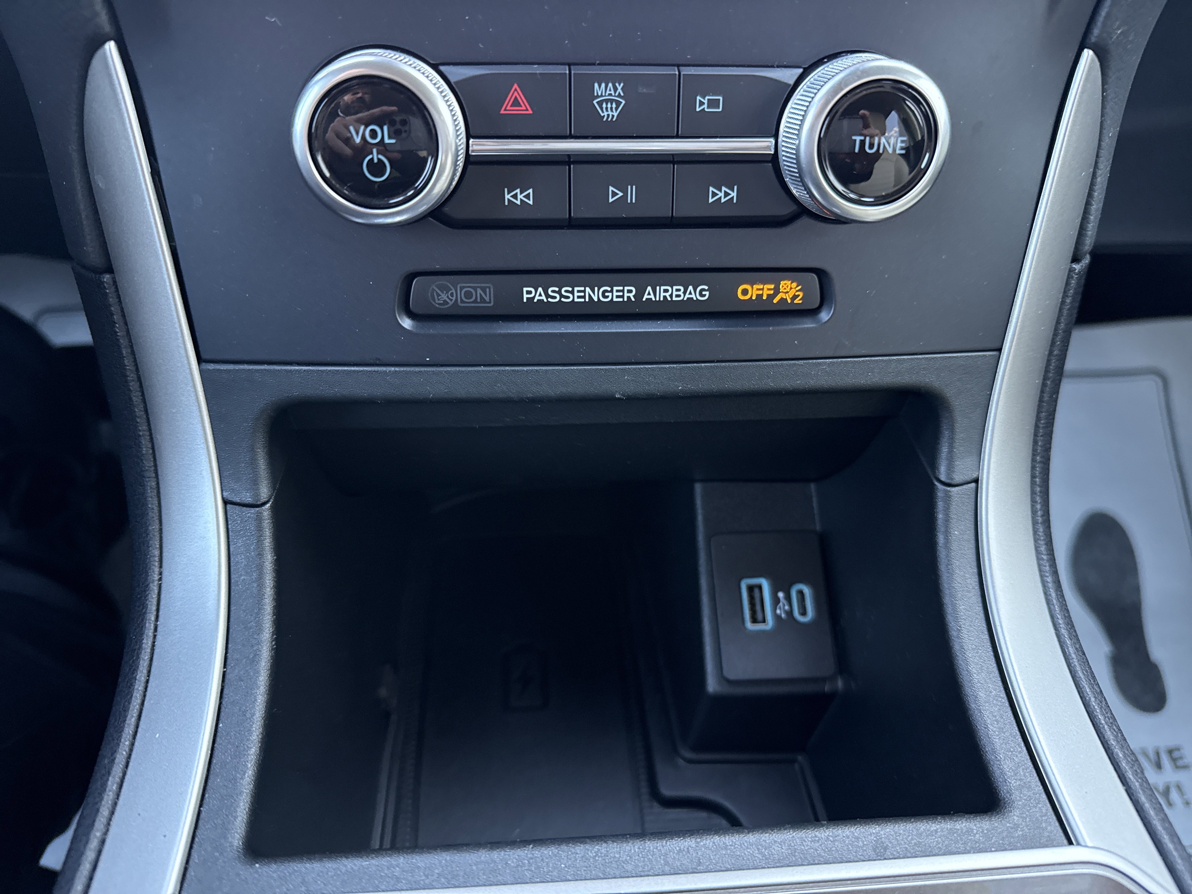 Certified 2023 Ford Edge SEL w/ Convenience Package AWD/4WD image 26