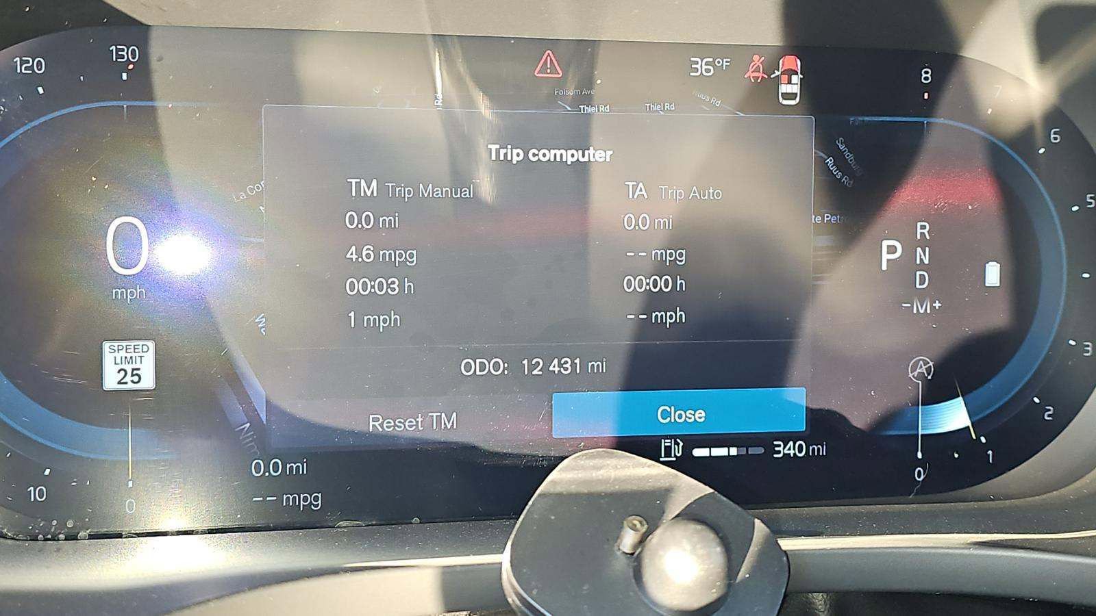 Used 2025 Volvo XC60 B5 Plus image 17