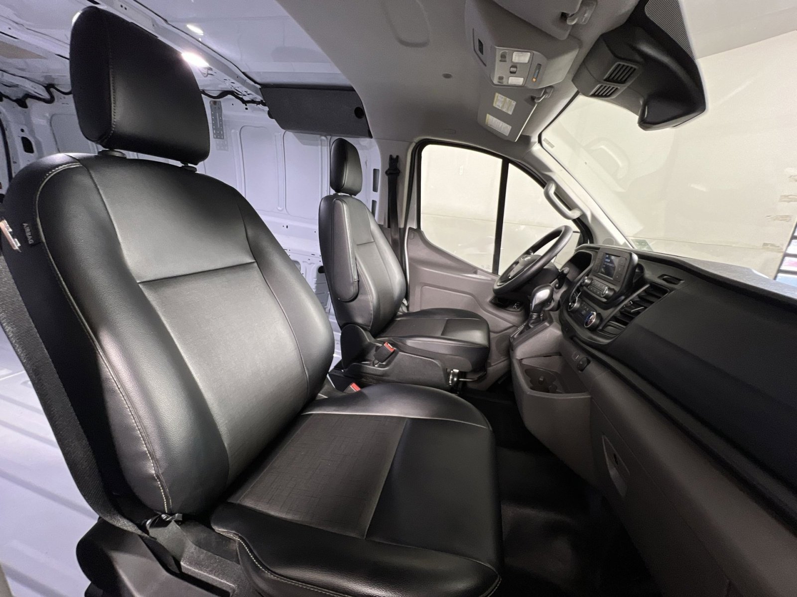 Certified 2024 Ford Transit 250 Low Roof image 25