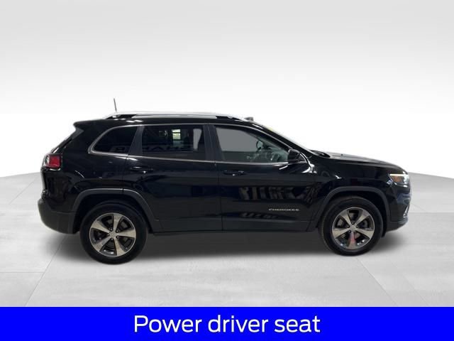 Used 2019 Jeep Cherokee Limited image 2