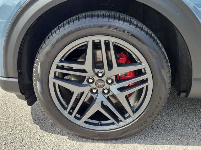 Certified 2025 Ford Explorer ST w/ Sun And Sound Package RWD image 4