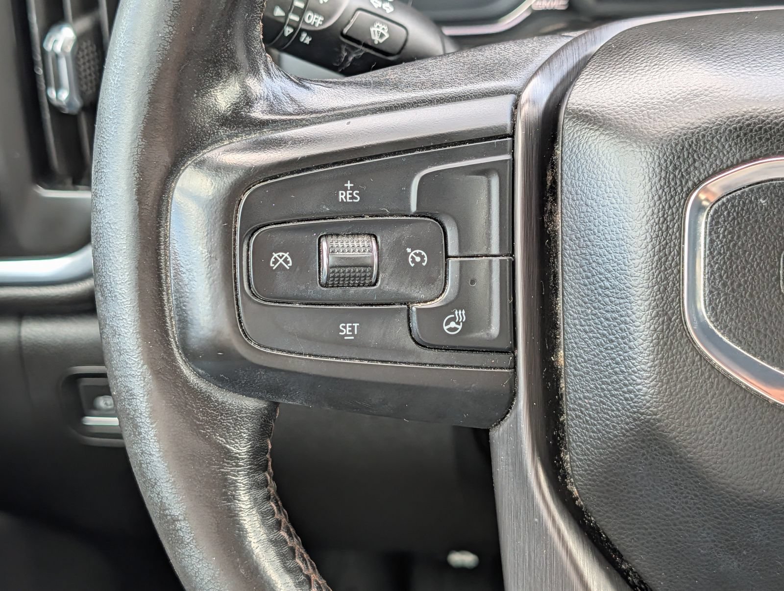 Used 2019 GMC Sierra 1500 AT4 w/ AT4 Premium Package AWD/4WD image 36