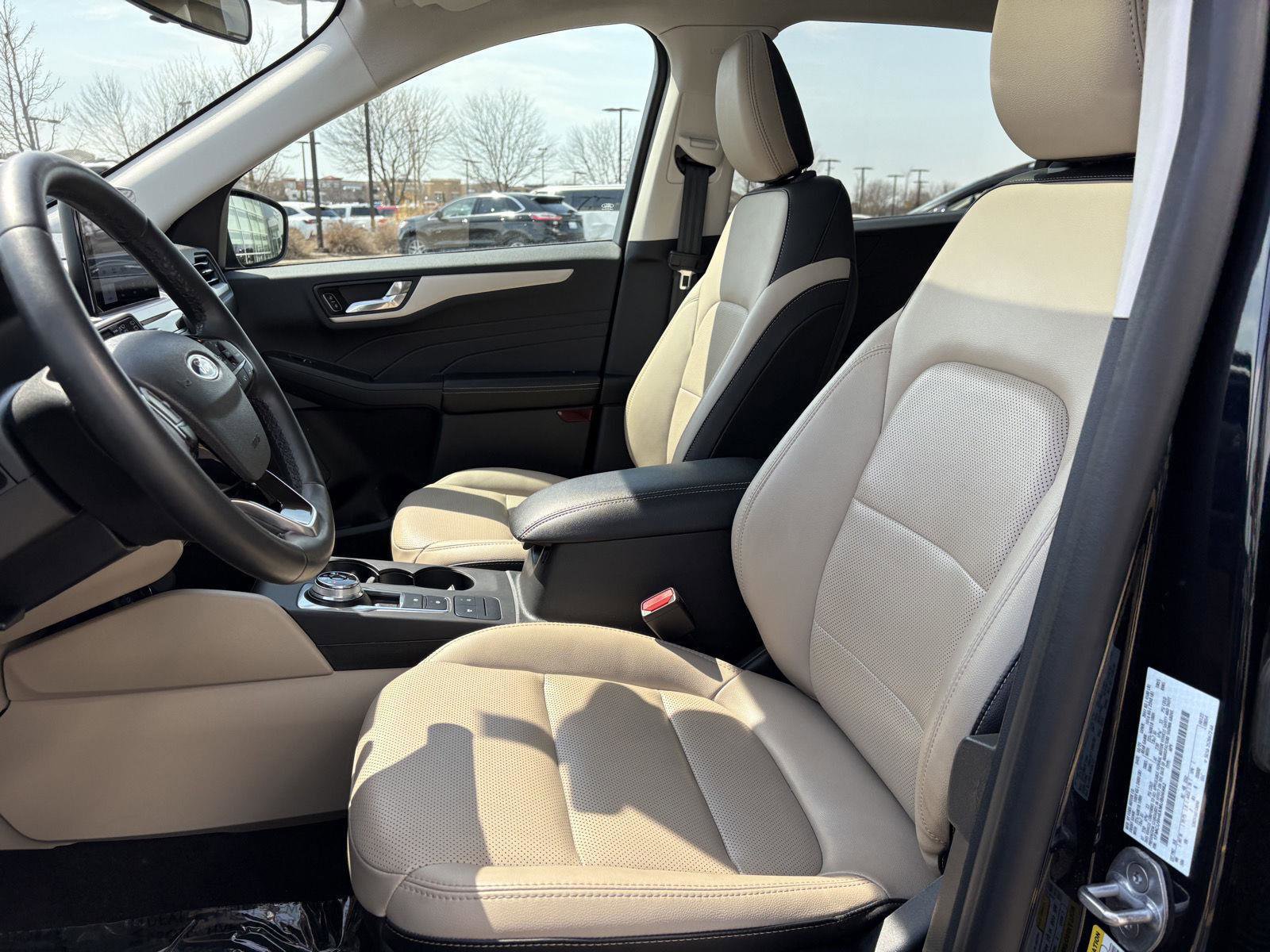 Certified 2021 Ford Escape SEL w/ Technology Package image 16