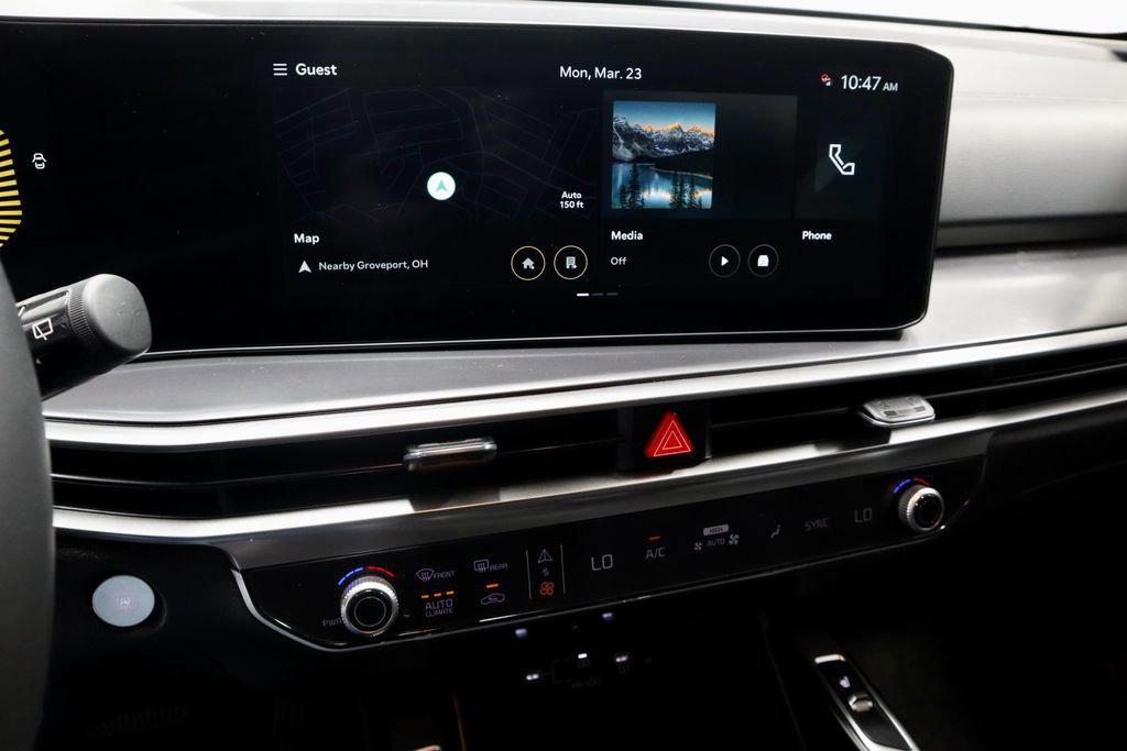 Used 2025 Kia Sorento S image 34