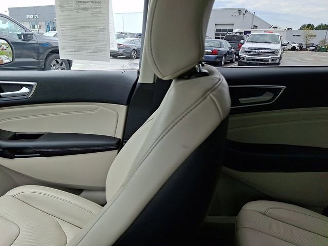 Certified 2018 Ford Edge Titanium w/ Equipment Group 301A AWD/4WD image 17