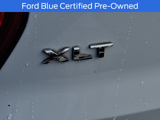 Certified 2018 Ford Explorer XLT w/ Equipment Group 202A AWD/4WD image 38