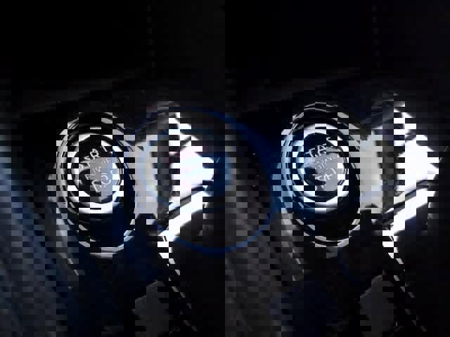 Used 2023 Nissan Versa SV image 27