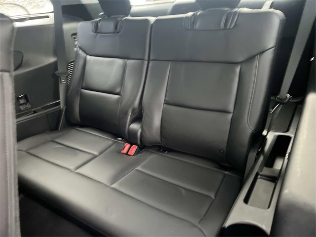 Certified 2022 Ford Explorer XLT w/ Equipment Group 202A image 15