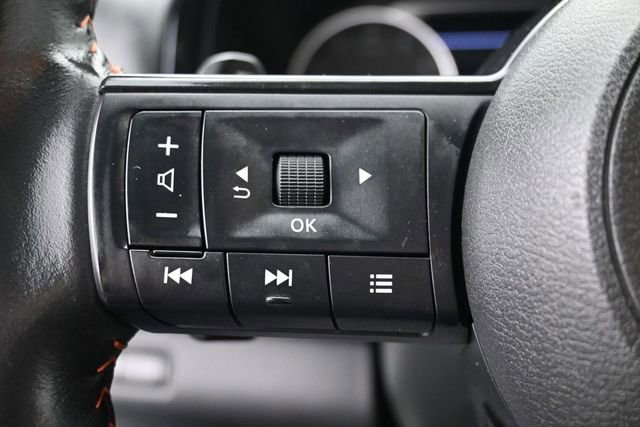 Used 2024 Nissan Pathfinder Rock Creek AWD/4WD image 17