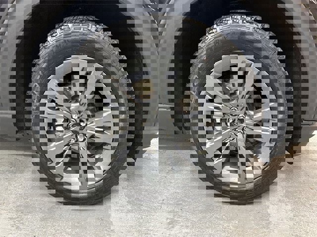 Certified 2022 Ford Explorer XLT w/ Equipment Group 202A image 2