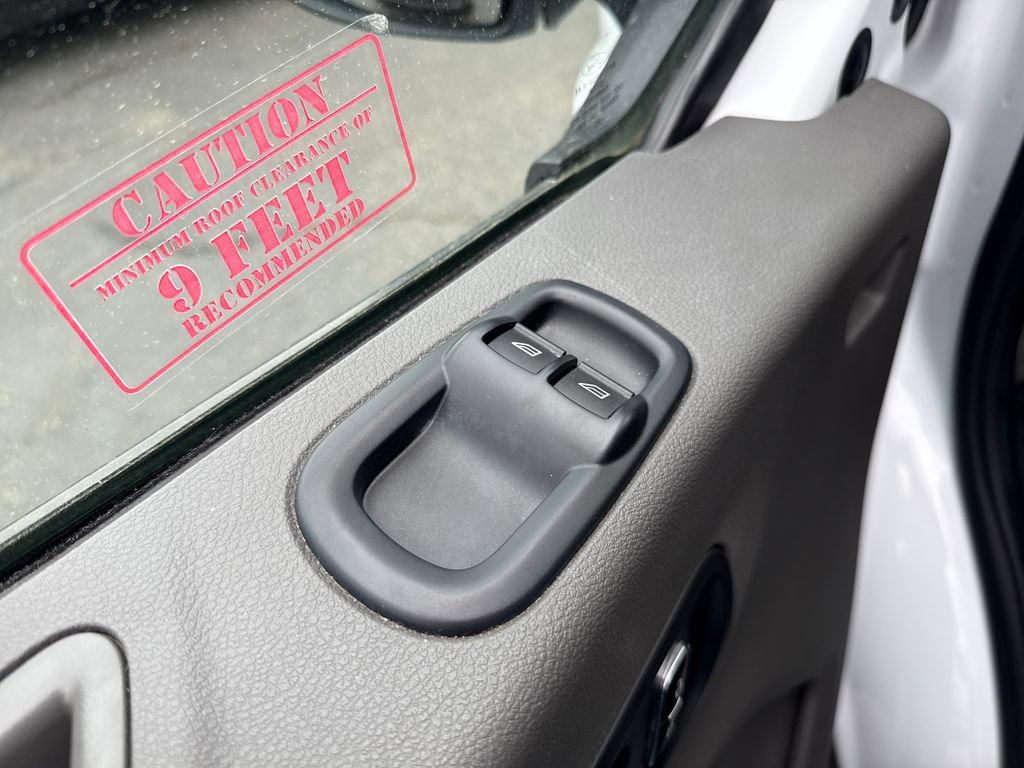 Certified 2023 Ford Transit 350 XLT RWD image 11