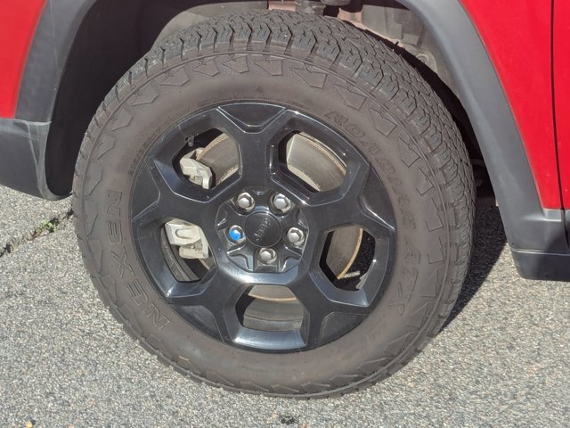 Used 2023 Jeep Compass Trailhawk image 10