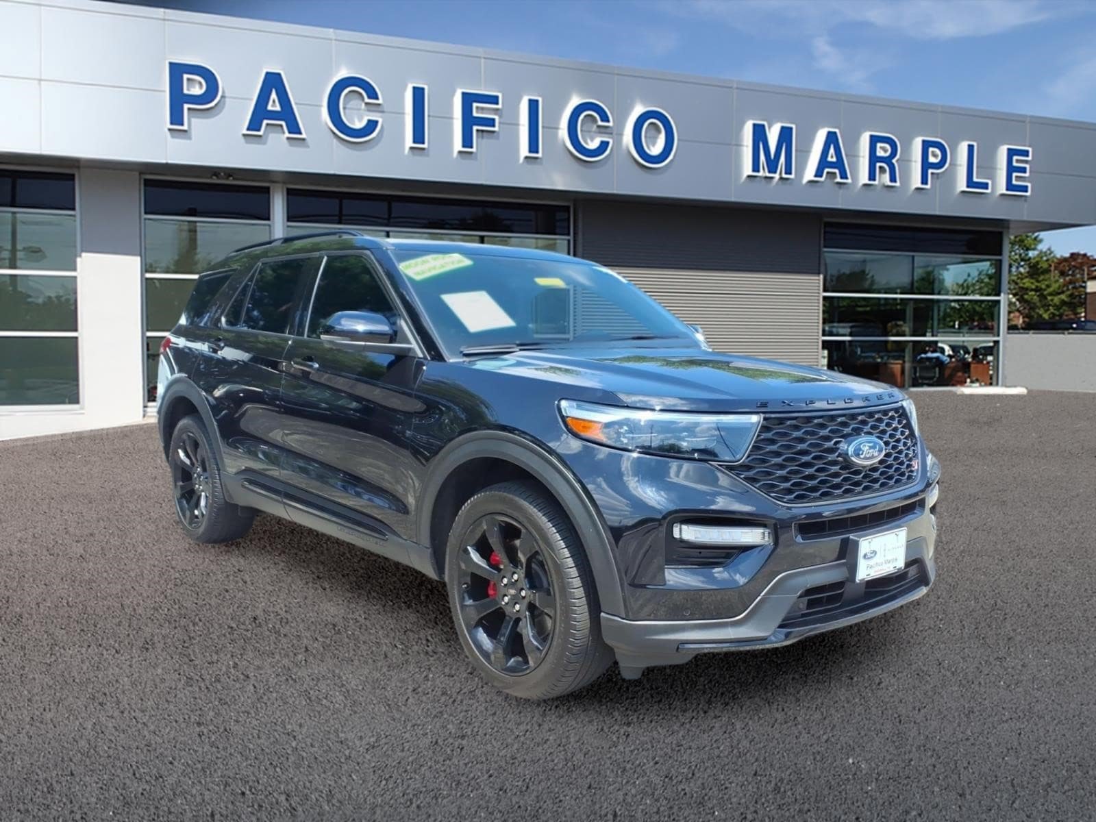 Certified 2023 Ford Explorer ST w/ Equipment Group 401A AWD/4WD image 1
