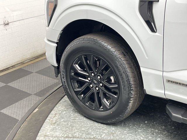 Certified 2024 Ford F150 Lariat AWD/4WD image 36