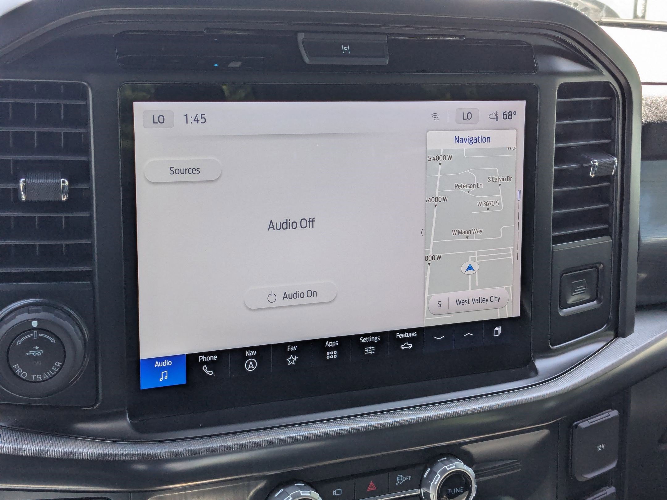 Certified 2025 Ford F150 Lariat AWD/4WD image 24