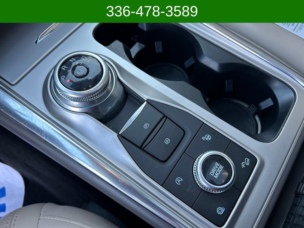 Certified 2020 Ford Explorer Platinum w/ Premium Technology Package image 24