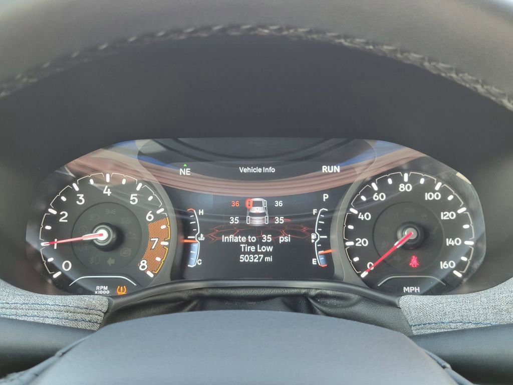 Used 2024 Jeep Compass Latitude image 31