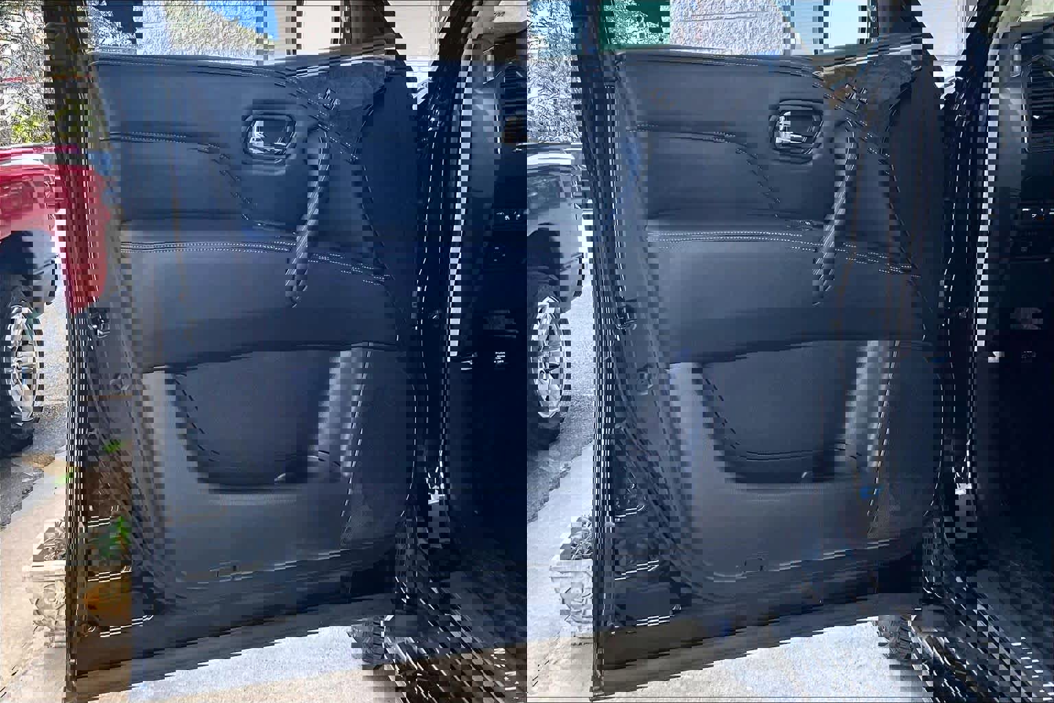 Used 2023 INFINITI QX80 Luxe w/ Cargo Package image 22