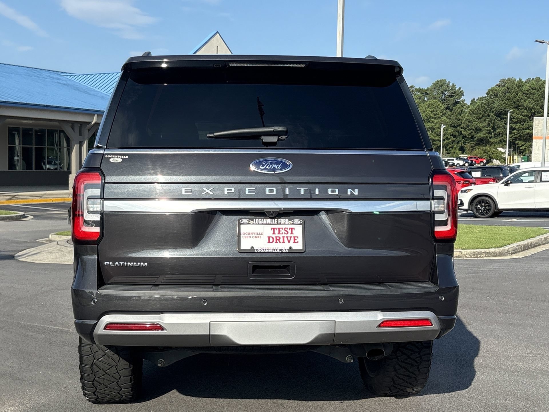 Certified 2024 Ford Expedition Platinum RWD image 24