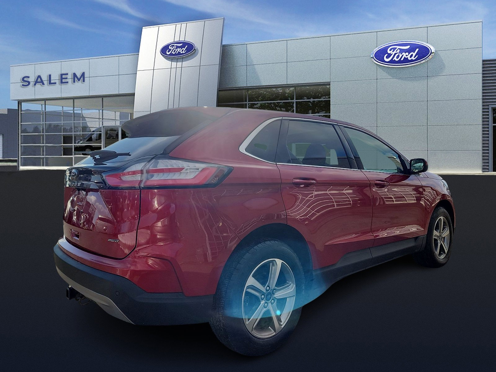 Certified 2022 Ford Edge SEL w/ Convenience Package image 4