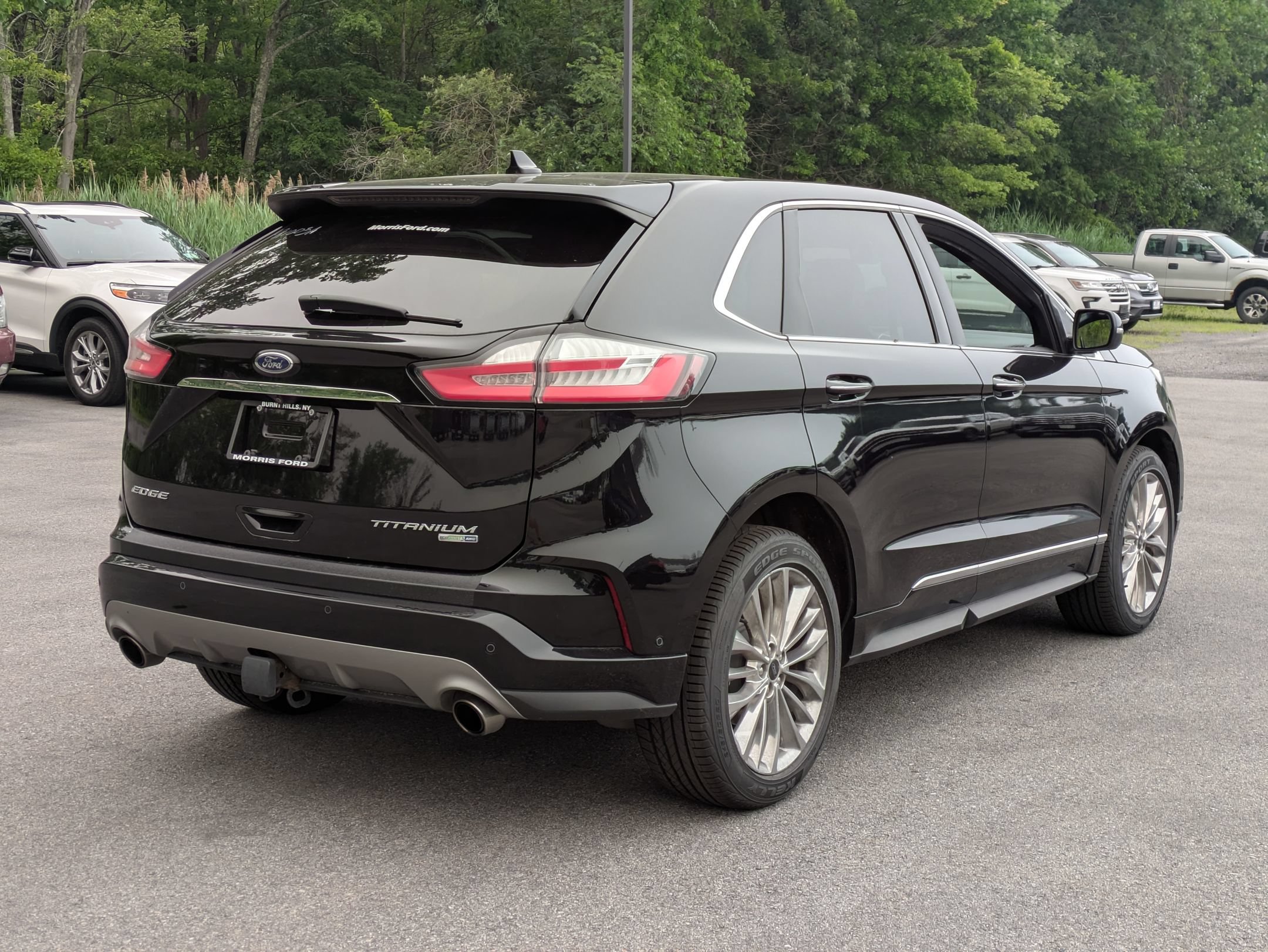 Certified 2020 Ford Edge Titanium w/ Equipment Group 301A AWD/4WD image 3