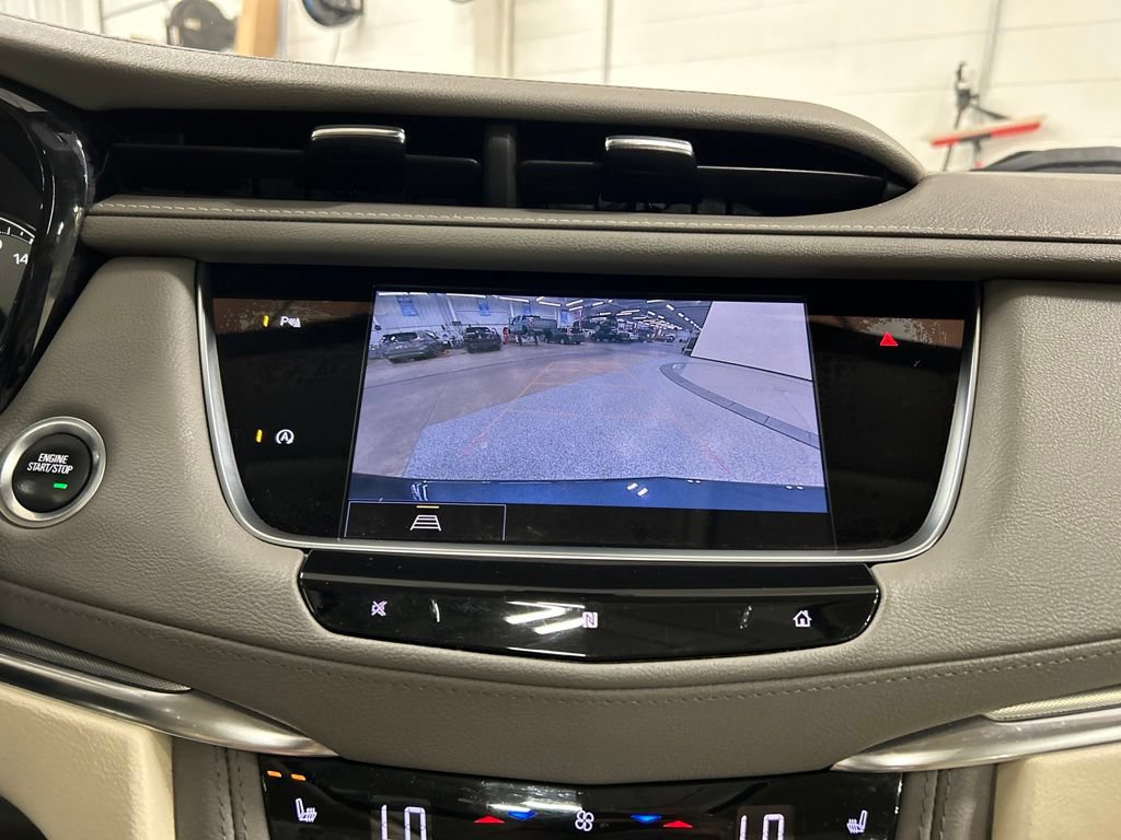 Used 2021 Cadillac XT5 Premium Luxury FWD image 21