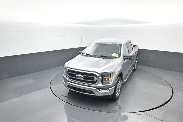 Certified 2022 Ford F150 XLT w/ Equipment Group 302A High image 19