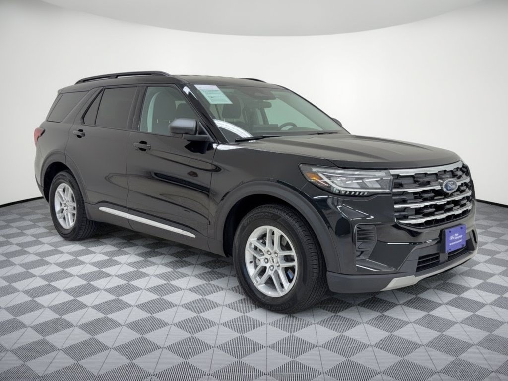 Certified 2025 Ford Explorer Active RWD image 7