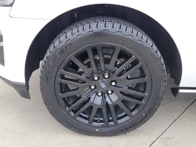 Certified 2022 Ford Expedition Limited image 16