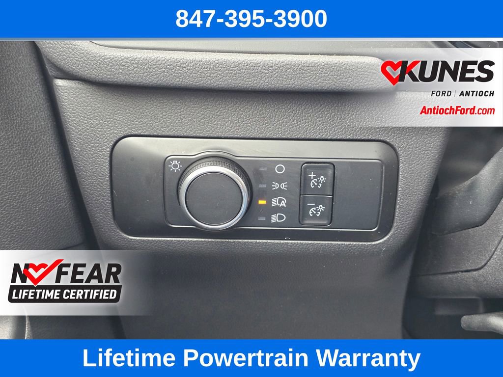Certified 2025 Ford Escape ST-Line AWD/4WD image 36