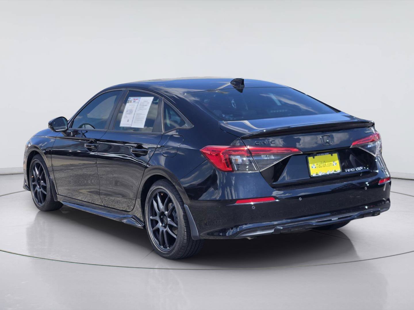 Used 2022 Honda Civic Touring image 6