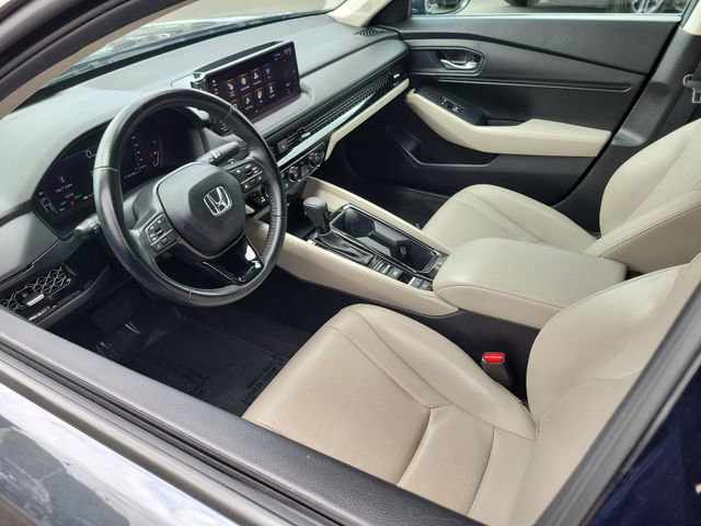 Used 2024 Honda Accord EX-L image 3