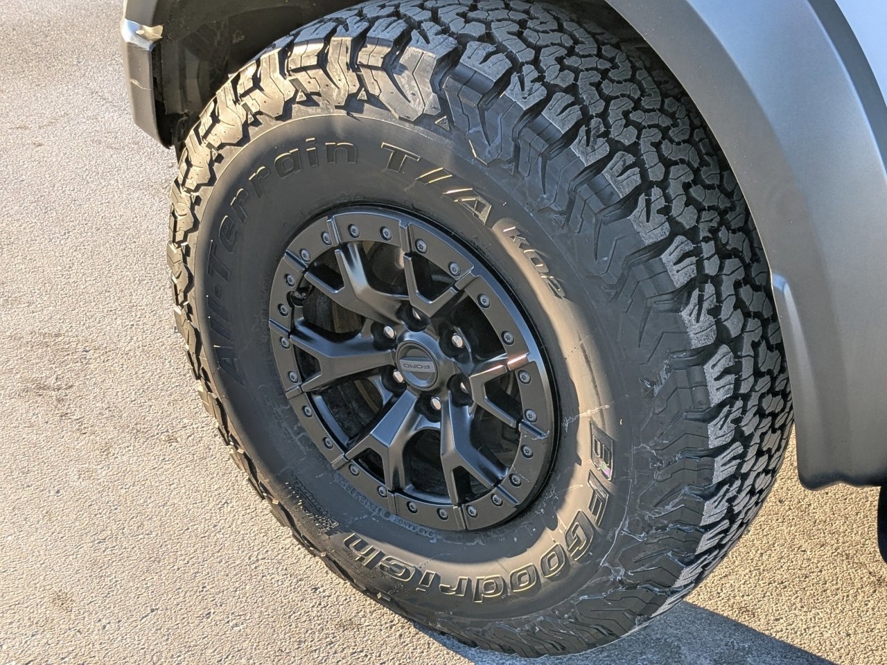 Certified 2023 Ford F150 Raptor w/ Raptor 37 Performance Package image 10