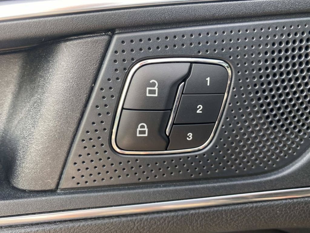 Certified 2019 Ford Edge ST w/ Equipment Group 401A AWD/4WD image 19