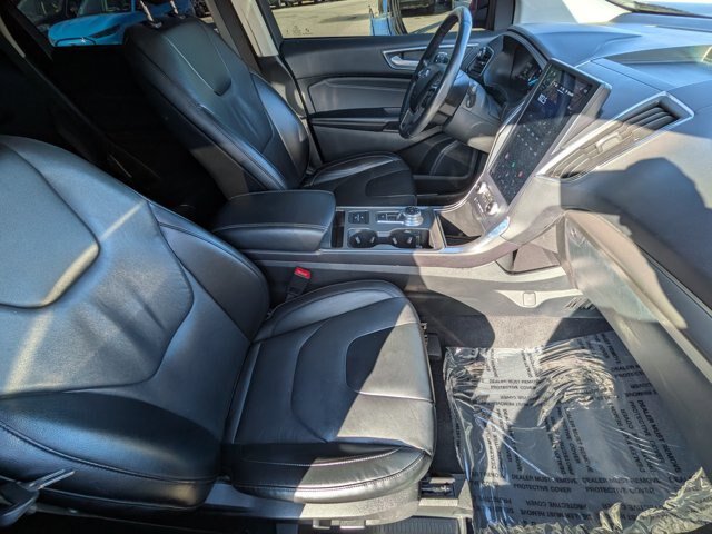 Certified 2022 Ford Edge Titanium AWD/4WD image 26