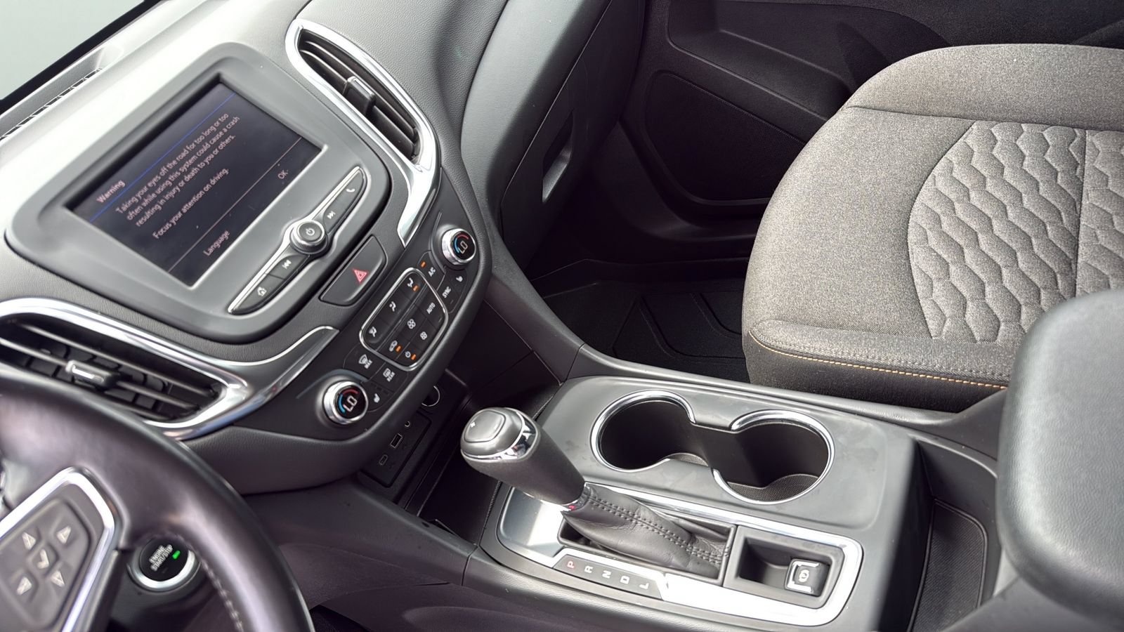 Used 2021 Chevrolet Equinox LT FWD image 20