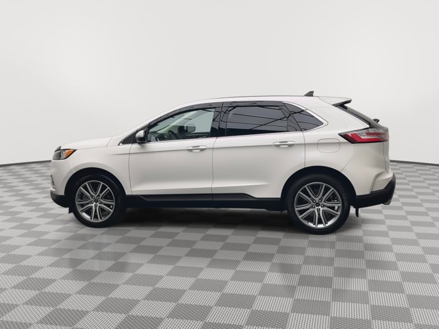 Certified 2023 Ford Edge Titanium w/ Class II Trailer Tow Package AWD/4WD image 38