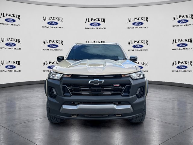 Used 2024 Chevrolet Colorado Trail Boss w/ Technology Package AWD/4WD image 3