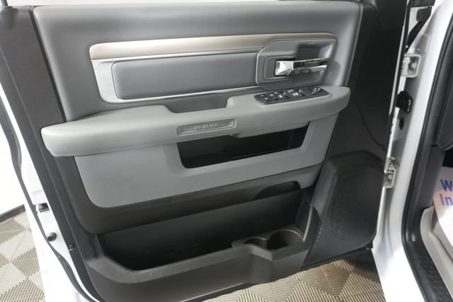 Used 2019 RAM 1500 Warlock AWD/4WD image 30