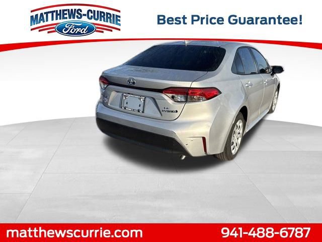 Used 2024 Toyota Corolla SE image 4