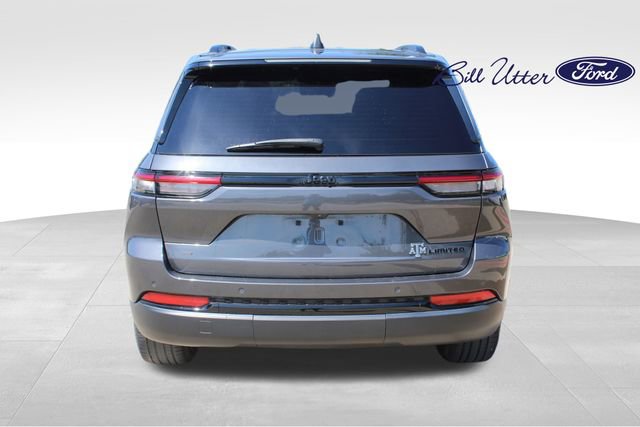 Used 2023 Jeep Grand Cherokee Limited w/ Black Appearance Package RWD image 6