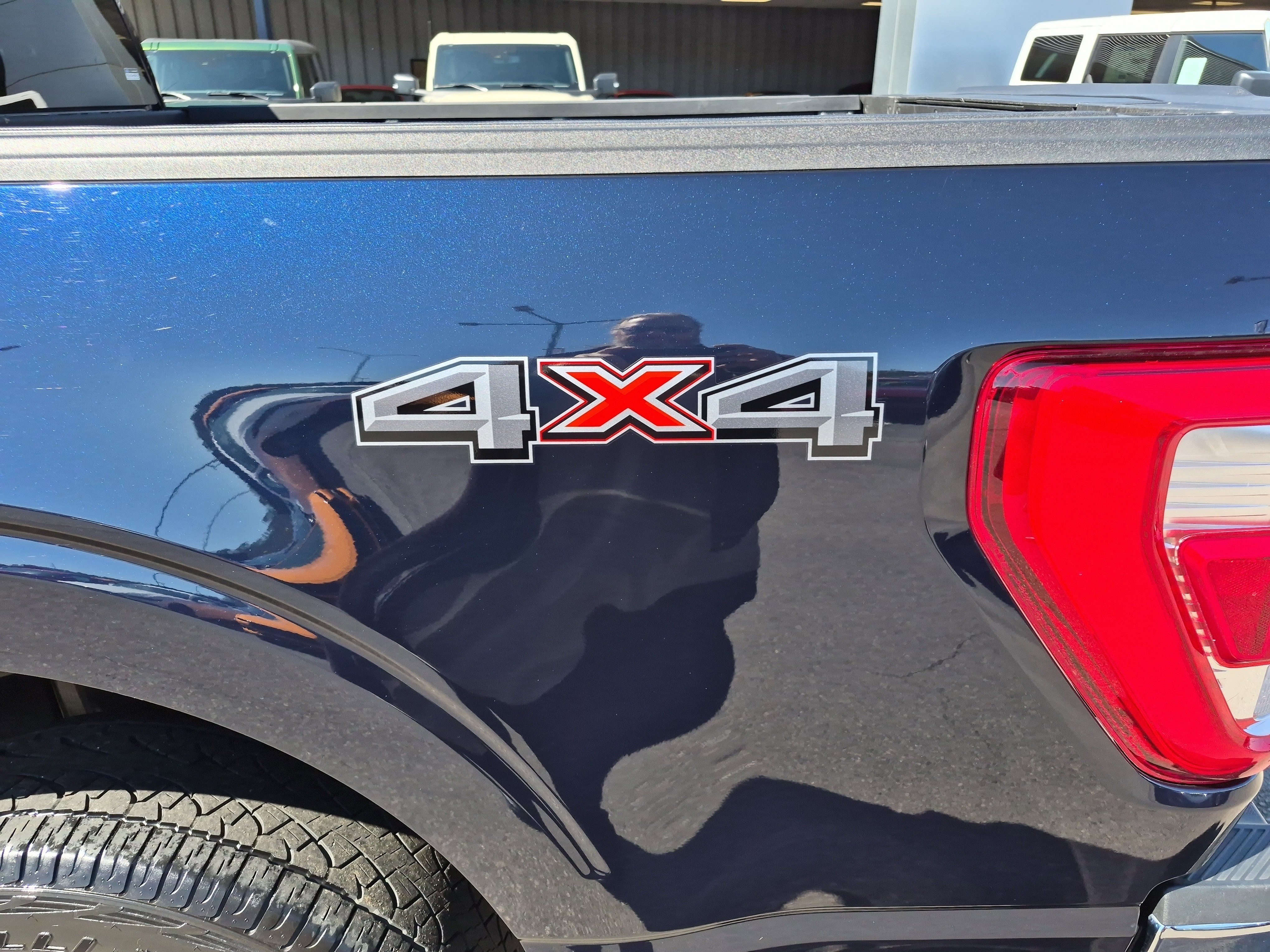 Certified 2023 Ford F150 Lariat w/ Equipment Group 502A High image 9