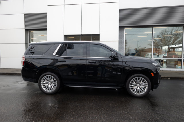 Used 2023 Chevrolet Tahoe LT w/ Luxury Package image 5