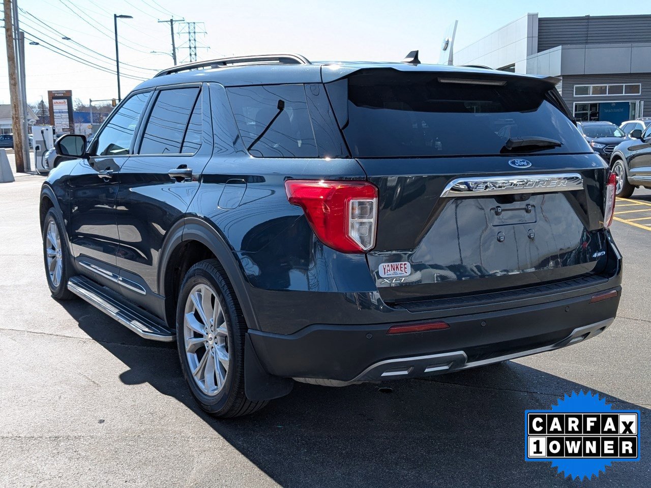 Certified 2023 Ford Explorer XLT w/ Equipment Group 202A image 3