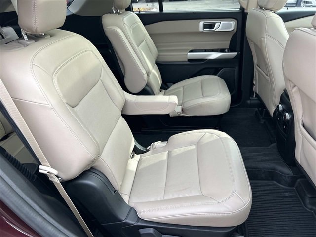 Certified 2022 Ford Explorer Limited w/ Limited Technology Package image 26