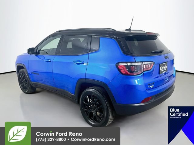 Used 2022 Jeep Compass Latitude w/ Sun and Sound Group AWD/4WD image 6