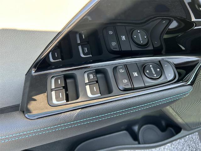 Used 2022 Kia Niro LXS image 27